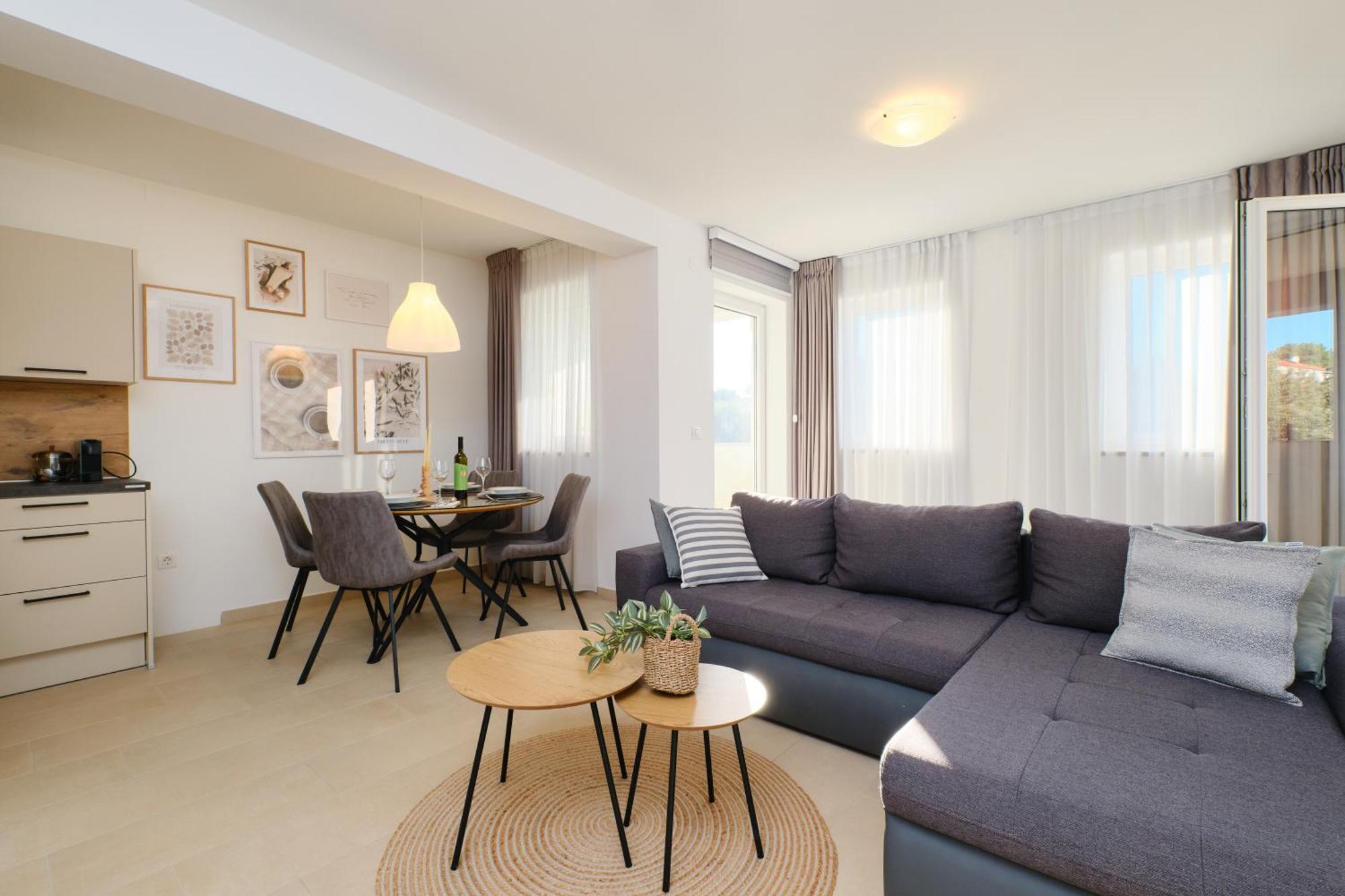 Apartments Divna Малий Лошинь Екстер'єр фото